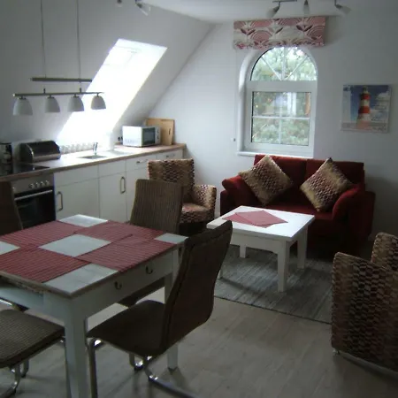 Apartment 3-zi-ferienwohnung Piratennest 2 *